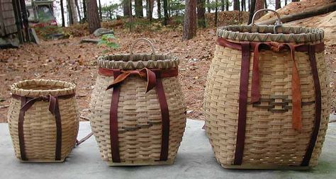 Make a Pack Basket for Camping Pack Basket, Shtf Survival, Primitive Living, Shtf Preparedness, Primitive Survival, Pot Belly, Farm Living, Bushcraft Camping, Survival Life