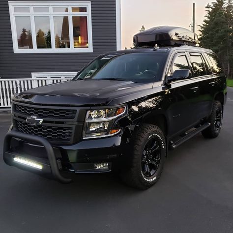 LED push bar installed. #tahoe #chevytahoe #suburban #roughcountry #chevy Chevy Suburban Custom, Tahoe Chevy, 2015 Chevy Tahoe, L Car, Chevy Girl, Car Style, Scp Foundation, Truck Ideas, Chevy Suburban