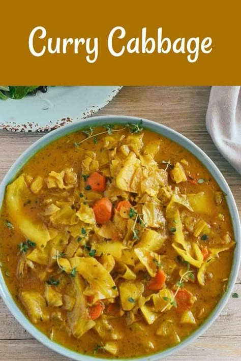 flavor and easy Cabbage Vegan Recipes, Curry Cabbage, Cabbage Vegan, Cabbage Curry, Easy Curry, Curry Dishes, Cabbage Soup, Jamaican Recipes, Cabbage Recipes