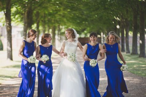 Cobalt Bridesmaid Dresses, Hampton Court Palace Wedding, Blue Gowns, Ghost Dresses, Blue Ghost, Dresses Photography, Wedding Posing, Wedding Mexico, Blue Weddings