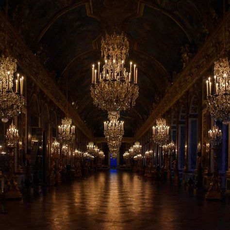 Hall Of Mirrors Aesthetic, Royal Ball Aesthetic, Ramadan Moodboard, Royal Palace Interior, Versailles Ball, Hall Of Mirrors Versailles, Versailles Aesthetic, Versailles Hall Of Mirrors, Anime Bedroom Ideas