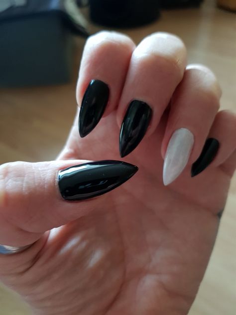 Pear, Nail Art, Moon, Nails, Beauty, Black, Art, Nail Arts