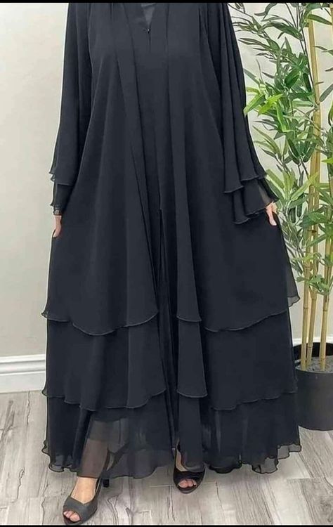 Pakistani Burkha Designs, Dubai Borka Design, Pardha Model New 2022, Abya Styl Burkha, Burka Design Dubai Simple, Abaya Sleeve Design Muslim, Abaya Burkha Design Black, Simple Burkha Designs, Stylish Burqa Designs