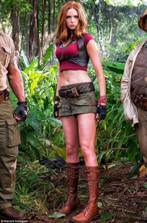 Surprisingly unpopular: Karen Gillan has been forced to defend her skimpy… Jumanji Karen Gillan, Karen Gilan, Karen Gillen, Ruby Roundhouse, I Love Cinema, Karen Gillan, Redhead Beauty, Jacqueline Fernandez, Lily Collins