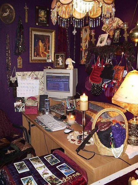 My Aesthetic Room, Tarot Themed Room, Tarot Table Decor, Whimsigoth Table, Whimsigoth Shelf, Whimsigoth Home Aesthetic, Tarot Reading Table Set Up, Tarot Table Set Up, 90s Whimsy Goth Bedroom