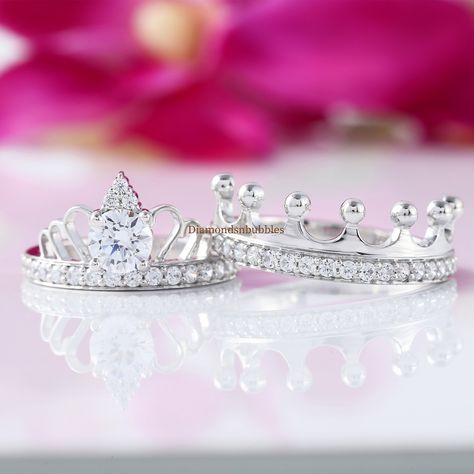 Buy King & Queen Ring Crown Couple Ring Round Moissanite Online in India - Etsy King Queen Rings, Cinderella Engagement Rings, Gold Princess Crown, Princess Crown Ring, Disney Wedding Rings, Wedding Rings Sets His And Hers, Crown Ring Princess, Ring Crown, Disney Inspired Wedding