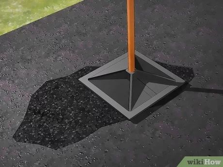 Resealing Asphalt Driveway, Asphalt Driveway Ideas, Blacktop Driveway, Cement Driveway, Ny House, Asphalt Repair, Cat Construction, Diy Driveway, Driveway Repair