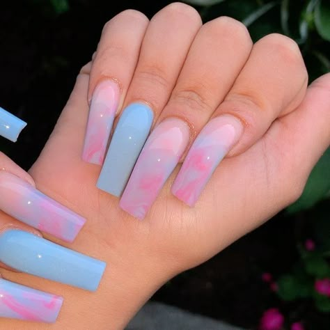 Coffin Art, Nails Grunge, Matte Pink Nails, Cotton Candy Nails, Candy Nails, Unghie Sfumate, Purple Acrylic Nails, Drip Nails, Ombre Acrylic Nails