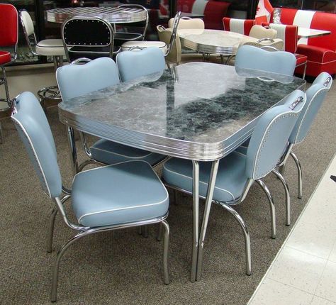 Retro Dining Room Chairs, Retro Kitchen Tables, Kitchen Dinette Sets, Vintage Kitchen Table, Retro Dining Rooms, Formica Table, Laminate Kitchen, Retro Table, Dinette Sets