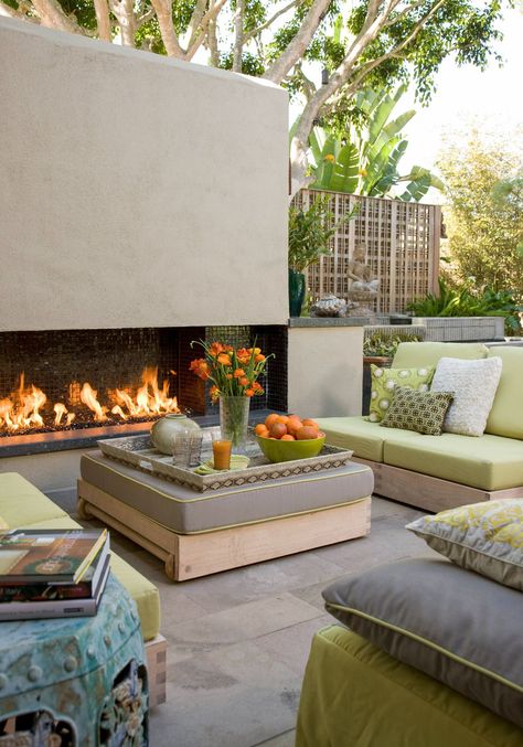 Contemporary Outdoor Fireplaces, Outdoor Fireplace Ideas, Outdoor Wood Fireplace, Outdoor Stone Fireplaces, Modern Outdoor Spaces, Outdoor Fireplace Designs, Patio Fireplace, Backyard Seating, Freestanding Fireplace