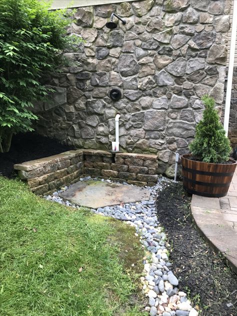 Outdoor Shower Stone Floor, Outdoor Shower And Dog Wash, Outdoor Pet Wash Station, Outdoor Dog Shower Station, Dog Shower Outdoor, Dog Bathroom Area Outdoor, Outdoor Dog Shower Ideas, Outdoor Dog Bath Station, Diy Dog Washing Station Outdoor