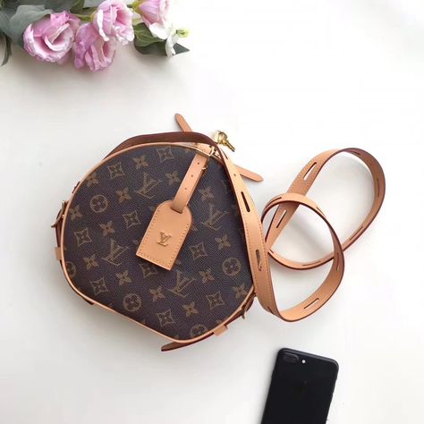 Lv Sling Bag Women, Lv Sling Bag, Lv Sling, Luxury Brown Gucci Bag, Gucci Bucket Bag With Gold-tone Hardware For Travel, Trendy Handbag, Tas Lv Louis Vuitton Terbaru, New Louis Vuitton Handbags, Cross Bags