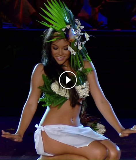 Ori Tahiti, Tahitian Dance, Polynesian Dance, Hawaiian Dancers, Belly Dancing Videos, Image Couple, Bachata Dance, Mode Editorials, Hula Dance