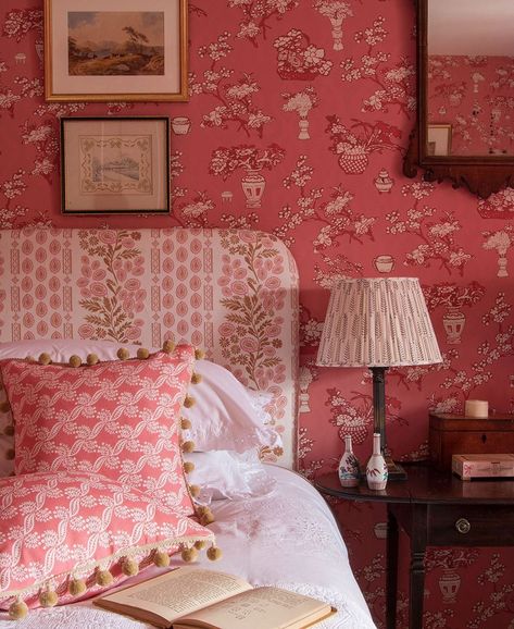 Charlotte Gaisford on Instagram: “Here is a proper photo of my little pink bedroom I created during lockdown. I painted, wallpapered (my new wallpaper Pink Vases) covered…” Sophisticated Bedroom Ideas, Charlotte Gaisford, Pink Vases, Blue Chest Of Drawers, Chinoiserie Home, Cushion Inspiration, English Interior, Sophisticated Bedroom, Bed Rest