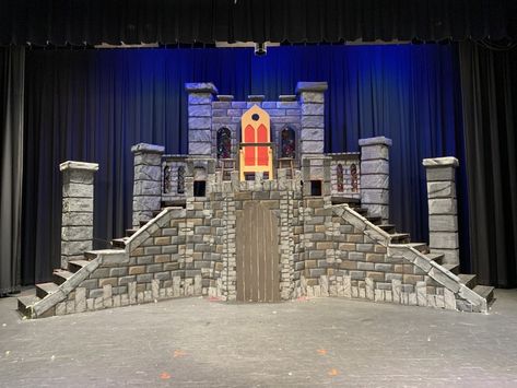 castle stage set - Google Search Castle Stage Set, Castle Stage Design, Medieval Bedroom, Stage Concept, Set Design Theatre, Fairytale Castle, Theatre Set, Stage Set, Into The Woods