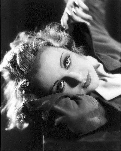 Carole Lombard Clark Gable, Carole Lombard, Clark Gable, Classic Actresses, Old Hollywood Glamour, Golden Age Of Hollywood, Hollywood Glamour, Hollywood Stars, Classic Hollywood