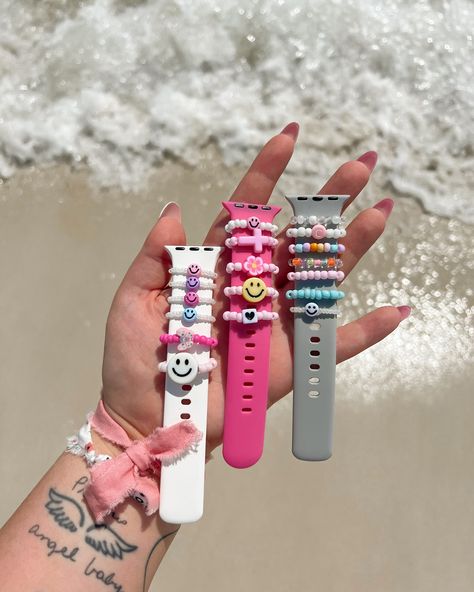 Do you need to brighten up your Apple Watch? These watch band charms are perfect for you! There are so many options and colors so you can find something perfect for you! They’re all 50% off and ship for free! Etsy shop link in my bio!💕 Diy Watch Band, Watch Hacks, Watch Band Charms, Apple Watch Hacks, Diy Watch, Bead Bracelets, Arm Candy, Pretty Jewellery, Do You Need