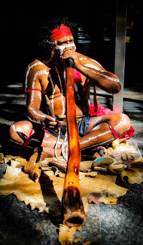 Australian Culture, Aboriginal History, Beautiful Australia, Break Ideas, Didgeridoo, Music Making, Aboriginal Culture, Outback Australia, Aboriginal People