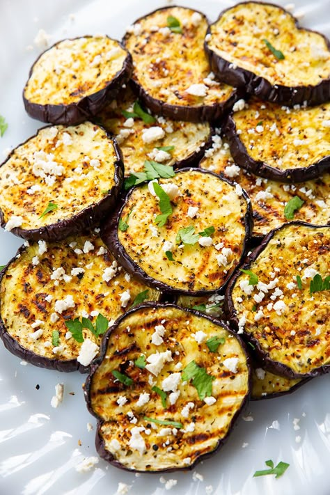 Grilled Aubergine Recipe, Aubergine Recipe Easy, Fast Eggplant Recipes, Oven Eggplant Recipes, Eggplant Recipes Greek, Eggplant Greek Recipe, Best Way To Cook Eggplant, Greek Vegetable Recipes, Greek Eggplant Recipes