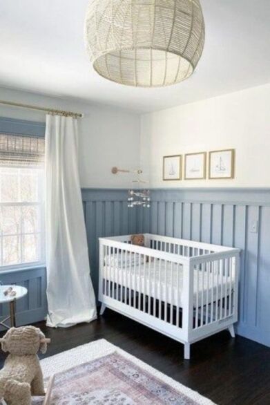 small nursery ideas Blue Nursery Colors, Baby Nursery Small Space, Blue Wall Nursery, Tiny Baby Room, Small Nursery Hacks, Girl Nursery Blue, Small Nursery Ideas, Decor Above Crib, Light Blue Nursery