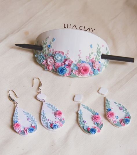 🩷🌻 Obsessed with these floral polymer clay hair stick and dangle earrings! . . . #handmadejewelry #floralsfordays #shopsmall #EtsyFinds #InstaFashion #HandcraftedWithLove #TrendyAccessories #cottage #cottagecore #cottagestyle #hairpin #hairaccessories #hairstick Polymer Clay Hair Clip Ideas, Clay Hair Pins, Air Dry Clay Hair Clip, Clay Art Hair Clip, Polymer Clay Barrettes Hair Clips, Clay Hair Barrette, Handmade Hair Clip, Trendy Accessories, Hair Sticks