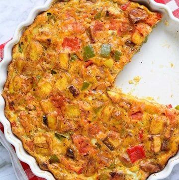 Baked Plantain and Egg Frittata - Chef Lola's Kitchen Plantain Recipes Baked, Plantain And Egg, Baked Plantains Recipes, Egg Frittata Recipes, Mashed Plantains, Baked Plantains, Egg Frittata, Classic Savory, Healthy Breakfast Choices