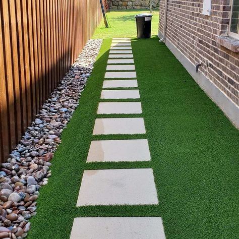 10 Side Yard Ideas | The Family Handyman Low Maintenance Landscaping Side Yard, Backyard Low Maintenance Ideas, Fake Grass Small Backyard Ideas, Low Maintenance Landscape Ideas Backyard, Turf Front Yard Ideas, Backyard Turf Ideas, Concrete Backyard Ideas, Turf Backyard Ideas, Side Yard Ideas