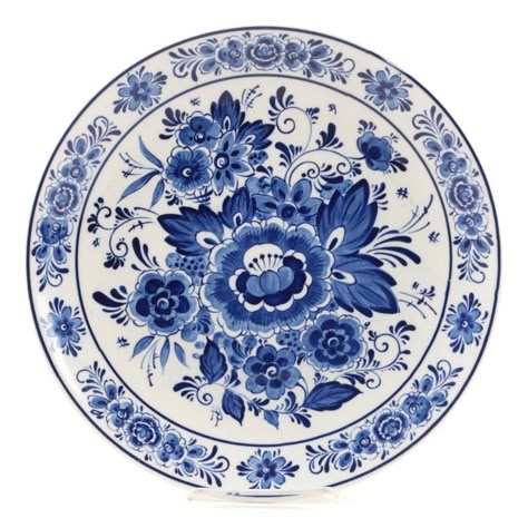 Circle Border, Home Decor Sites, Floral Toile, Blue Dishes, Beautiful Tattoo, Pretty Plates, White Plate, White Pottery, Delft Blue