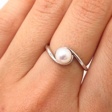 Modern Pearl Rings, Ring Pearl Modern, Pearl Ring Simple, Jewerly Set, Silver Pearl Ring, Pearl Rings, Stylish Rings, India Jewelry, Real Pearls