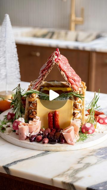 foodnetworkCA | Move-in ready #charcuteriechalet 🏡❄️🎿  Recipe: https://www.foodnetwork.ca/recipe/charcuterie-chalet/ | Instagram Charcuterie Chalet For Christmas, Chalet Charcuterie, Charcuterie Cabin, Charcuterie Chalet Diy, Charcuterie Gingerbread House, Charcuterie House For Christmas, Charcuterie House, Charcuterie Chalet, Christmas Charcuterie