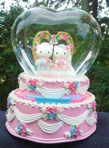 Hello Kitty Wedding Cake, Music Wedding Cakes, Cake Ceramic, Hello Kitty Dear Daniel, Happy Birthday Games, Cake Music, Hello Kitty Wedding, Rocket Cake, Dear Daniel