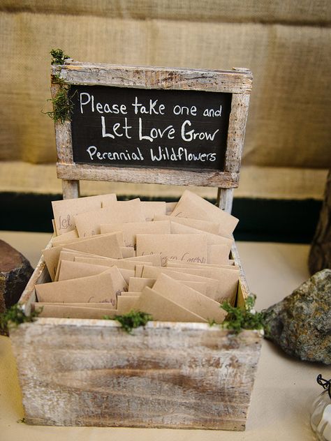 Contribute to your guests' gardens and match the vibe of your wedding with a package of wildflower seeds as your wedding favor. Budget Friendly Wedding Favours, Wedding Favours Bottles, Homemade Wedding Favors, Wedding Bottle Opener Favors, Cheap Wedding Decorations, Favour Jars, Guest Favors, Let Love Grow, Inexpensive Wedding Favors