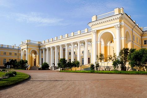 Romanov Palace, Alexander Palace, Grave Yard, House Of Romanov, German Military, Russian Architecture, Russia Travel, Internal Affairs, Tsar Nicholas Ii