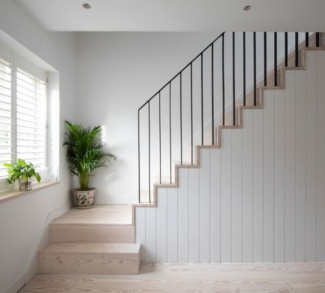 Scandinavian Stairs, Scandinavian Staircase, Loft Conversion Stairs, Staircase Paneling, تحت الدرج, Bespoke Staircases, Contemporary Stairs, Contemporary Staircase, House Staircase