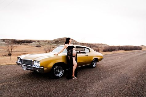 Yellow vintage car with maternity pictures Antique Maternity Pictures, Lowrider Maternity Shoot, Race Car Maternity Pictures, Car Maternity Pictures, Car Maternity Shoot, Maternity Shoot Black Women, Belly Pictures, Family Session Poses, Maternity Photography Poses Pregnancy Pics