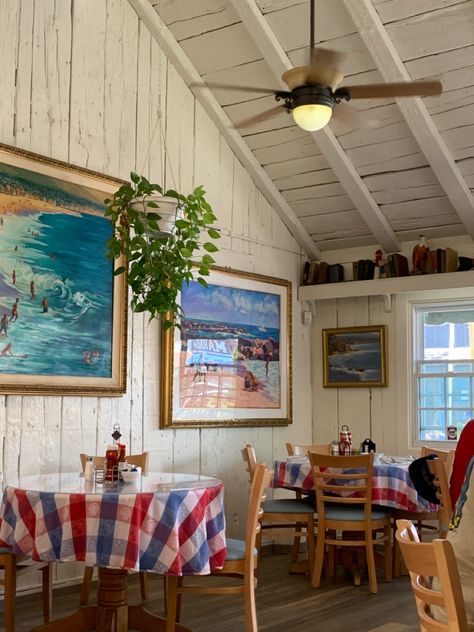 Beach Town Life Aesthetic, Beachwood Cafe Aesthetic, New England Coffee Shop, Beach Town Coffee Shop, Nantucket Coffee Shop, Coastal Coffee Shop Aesthetic, Seaside Cafe Aesthetic, Coastal Cafe Exterior, Encinitas Aesthetic