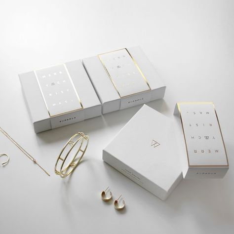 Jewelry Packaging Design, Luxury Packaging Design, Trendy Jewerly, Jewelry Logo, Packing Jewelry, Bohol, Luxury Packaging, Packaging Box, Collar Jewelry