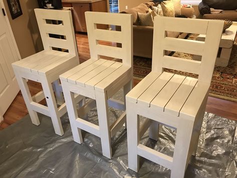 Farmhouse bar stools we build. These are very sturdy and add that perfect rustic touch to any kitchen. 2x4 Bar Stools, Diy Bar Stools With Back, Barstools Diy, Diy Barstools, Pallet Bar Stools, Diy Bar Stools, Farmhouse Bar Stools, Farmhouse Stools, Diy Stool