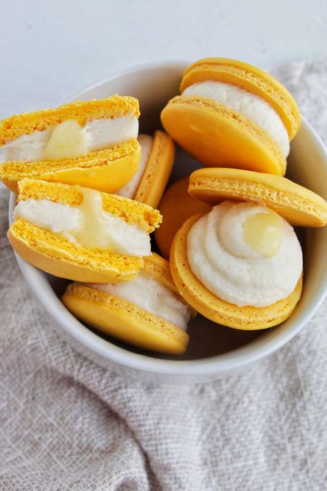 Macarons Filling, Macarons Filling Recipe, Filling For Macarons, Best Lemon Curd, Macaron Ideas, Specialty Desserts, Cooking Therapy, Macaron Recipes, Lemon Macarons