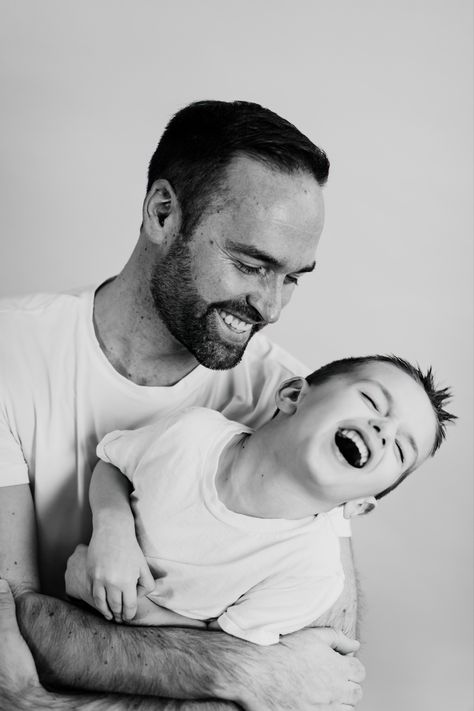 Father And Son Black And White, Father Son Studio Photoshoot, Son And Father Photography, Fathers Day Picture Ideas, Dad And Son Pictures, Father And Son Poses, Father Son Portraits, Father’s Day Photoshoot, Dad And Son Photoshoot