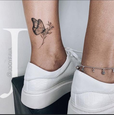 Dragons Tattoo, Inspiration Tattoos, Butterfly Tattoos, Butterfly Tattoo Designs, Waves Tattoo, Dainty Tattoos, Girly Tattoos, Little Tattoos, Simplistic Tattoos