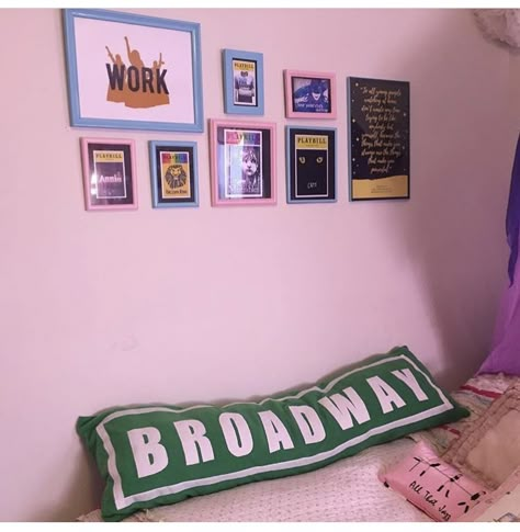 Broadway Themed Bedroom, Broadway Bedroom Ideas, Broadway Room Decor, Wicked Bedroom, Broadway Decor, Broadway Bedroom, Broadway Themed Room, Broadway Street, Theater Room Decor