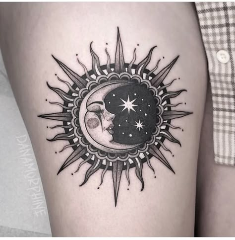 Circular Tattoo Coverup, Circle Tattoo Cover Up Ideas, Dark Sun And Moon Tattoo, Before And After Tattoo Cover Ups, Moon Cover Up Tattoo, Tats Designs, Leon Tattoo, Clock And Rose Tattoo, Arm Wrap Tattoo