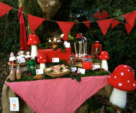 Into The Woods | CatchMyParty.com Red Riding Hood Birthday Party, Red Riding Hood Birthday, Woodland Creatures Party, Woodland Party Decorations, Woodland Animals Party, Woodland Fairy Party, Forest Birthday, Woodland Birthday Party, Forest Party