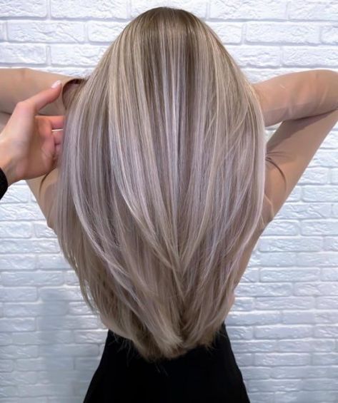 32 Trendy Ash Blonde Colour Ideas : Creamy Ashy Blonde Layered Long Hair I Take You | Wedding Readings | Wedding Ideas | Wedding Dresses | Wedding Theme Gray Blonde Hair, Layered Long Hair, Ashy Hair, Grey Blonde Hair, Ash Blonde Hair Colour, Grey Blonde, Ash Hair, Ashy Blonde, Ash Hair Color