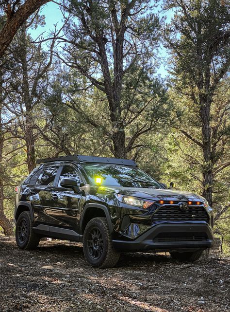 Modded rav4, blacked out rav4, off road rav4, overland rav4 Rav4 Modification, Off Road Rav4, Rav4 Aesthetic, Rav 4 Off Road, Rav4 Modified, Rav4 Overland, Rav4 Mods, Rav 4 Toyota, Toyota Rav4 Interior