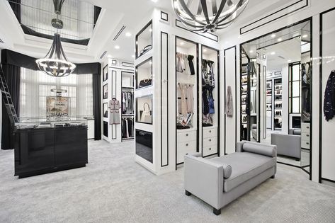 This $20 Million Home Comes with a Closet Inspired by a Chanel Boutique Modern Closet Designs, Make A Closet, Dressing Design, Dream Closet Design, Walk In Closet Design, Beautiful Closets, Luxury Closets Design, Modern Closet, Chanel Boutique