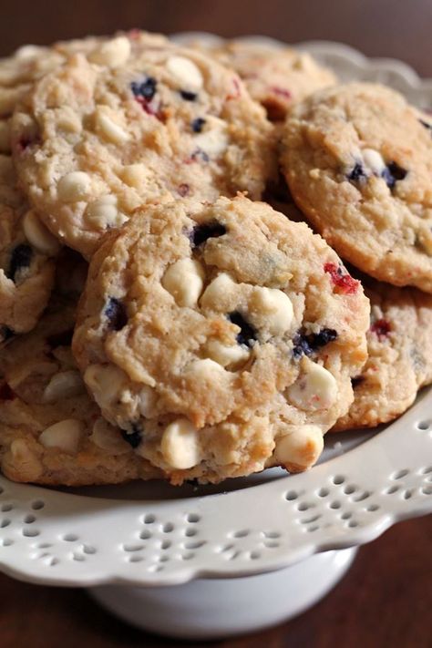 Muffin Mix Cookies, Triple Berry Cheesecake, Triple Berry Muffins, Muffin Mix Recipe, Almond Coffee Cake, Berry Cookies, Blueberry Cookies, Berry Muffins, Cake Mix Cookie Recipes