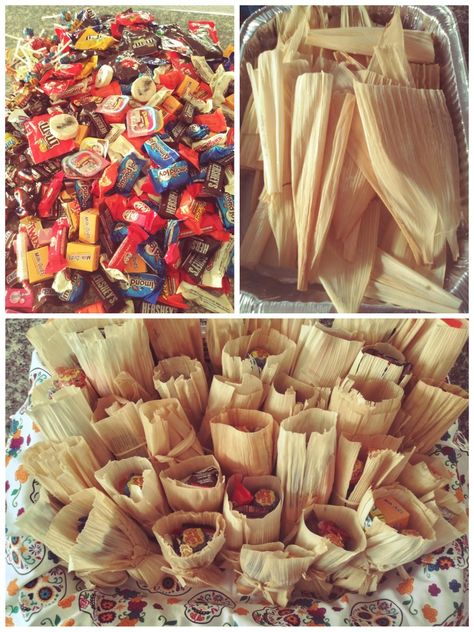 Candy🍬 + Corn Husks 🌽 = Trick Tamales Corn Husk, Candy Bags, Crepe Paper, Halloween Hacks, Candy Corn, Corn, Candy, Halloween