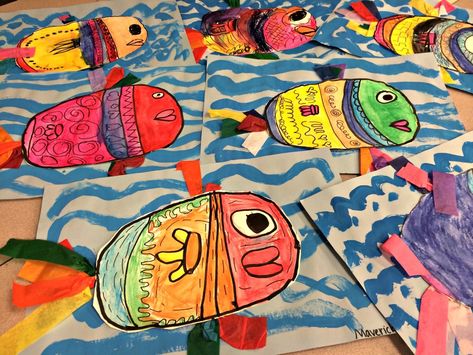 Line fish Kindergarten Fish Art, Kindergarten Pattern Art, Matisse Artwork, Fish Project, Art Kindergarten, Mixing Primary Colors, Kindergarten Art Lessons, Elementary Lessons, Rainbow Fish